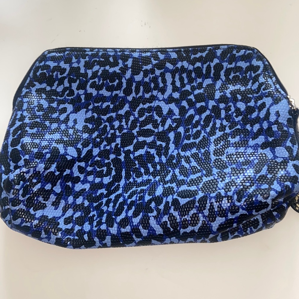 🌷NEW ESTEE LAUDER makeup bag
